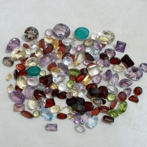 SAPPHIRE ROUND CUT FROM 5.8 TO 6 MM