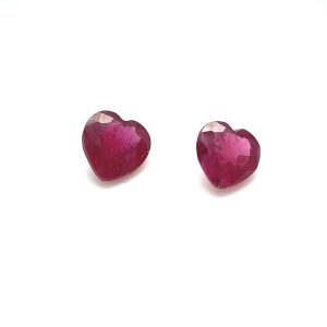RUBY HEART CUT 5 MM