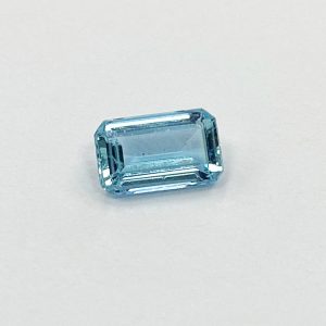 AQUAMARINE OCTAGONAL CUT 7X4