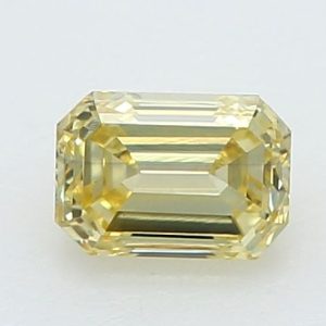 Emerald 0.25ct Fancy N/A VS1 Excellent Excellent None